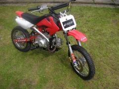 Copy of pit bike 110cc 005 (Medium).jpg