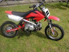 Copy of pit bike 110cc 001 (Medium).jpg