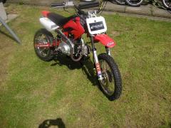 Copy of pit bike 110cc 002 (Medium).jpg