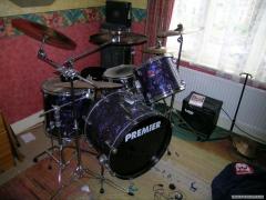 drumkit1.jpg