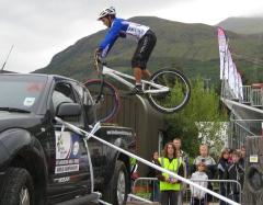 2007-09-09-MarcCaisso-FortWilliam07-005.jpg