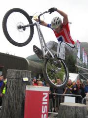 2007-09-09-AndreiBurton-FortWilliam07-003.jpg