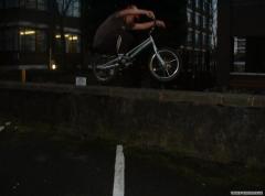 dan wiv a nice sidehop clearin by loads