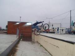Me gapping up