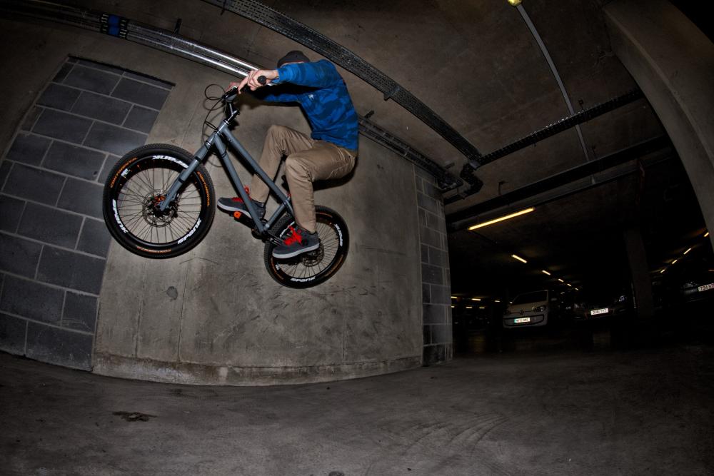 Wallride-1.thumb.jpg.d6402ba06fd50ee94a6