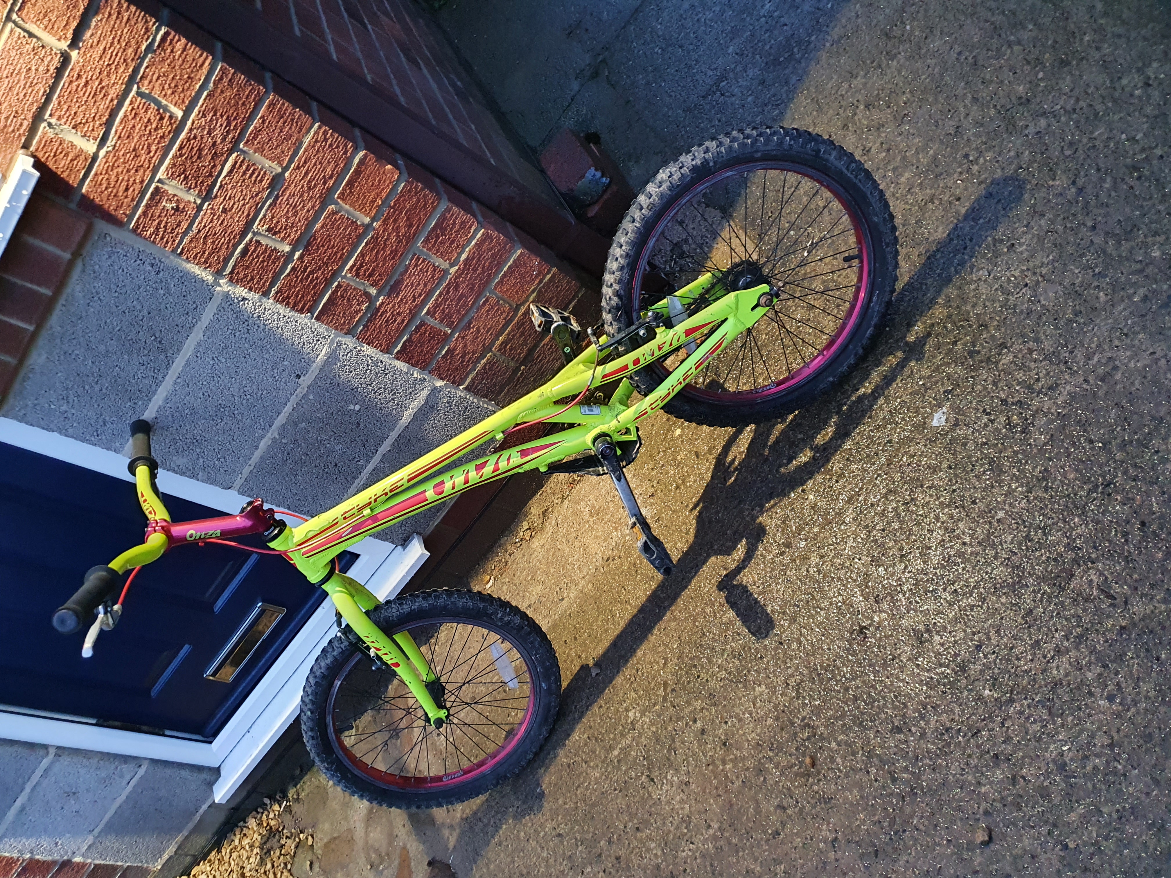Onza tyke hotsell trials bike